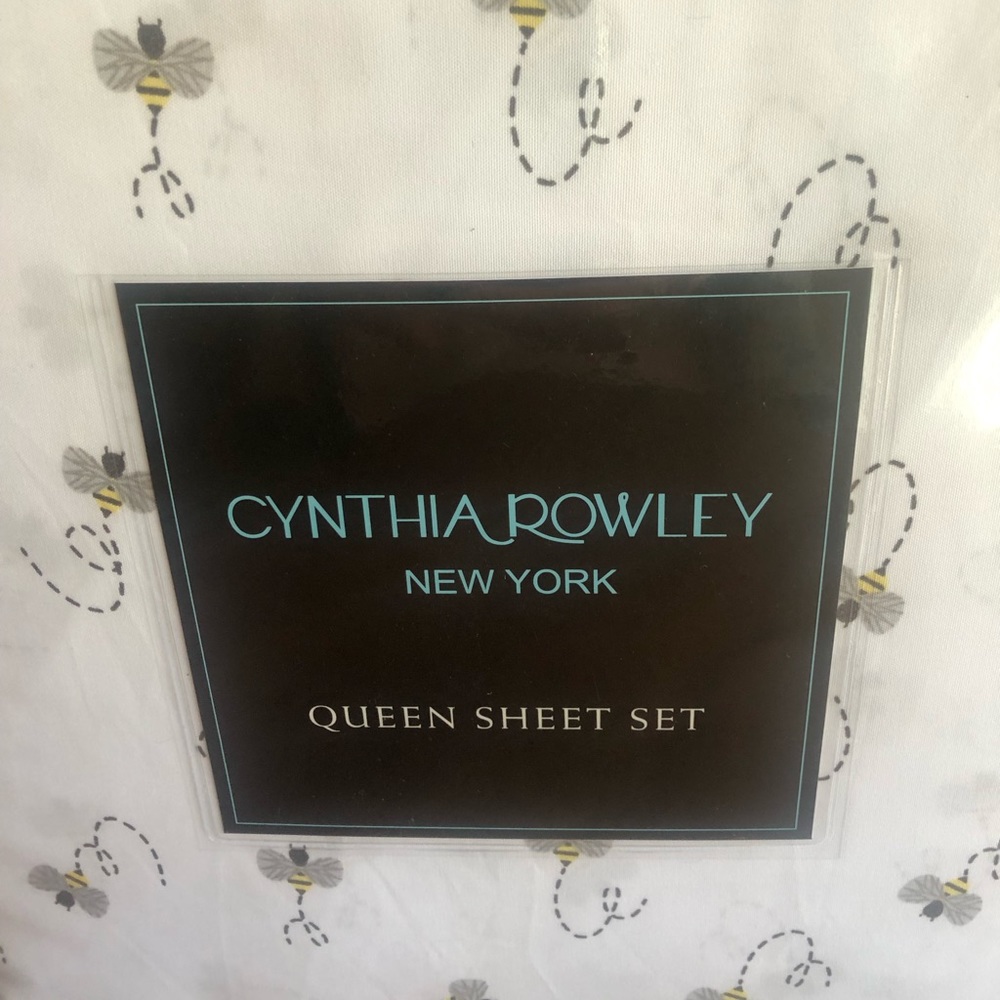 Queen sheet set by Cynthia Rowley